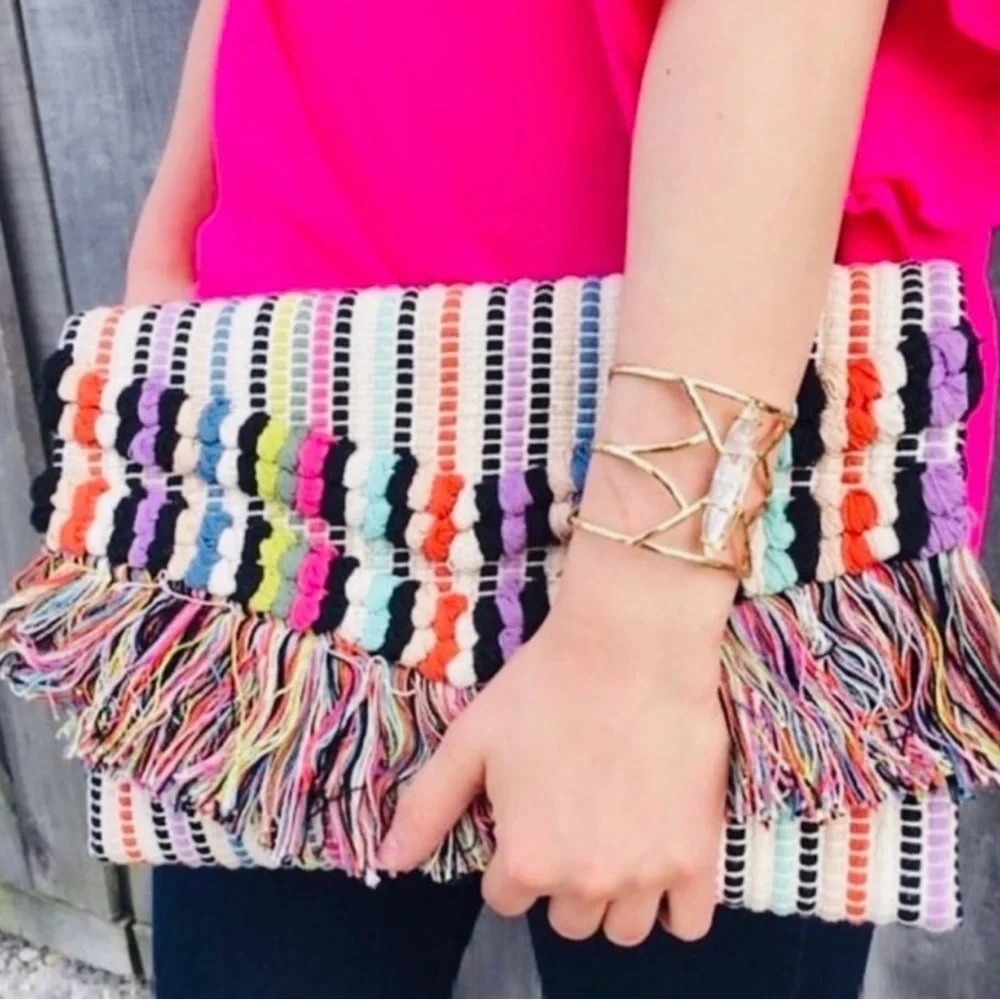 🧸 Stella & Dot | NWOT • RARE Taj Rainbow Macrame Clutch